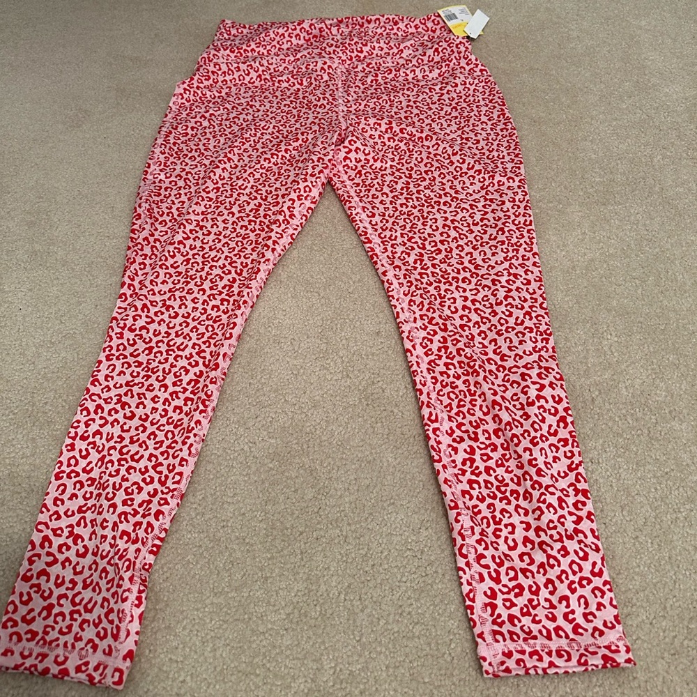 Athletic pants